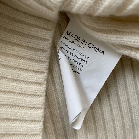 Club Monaco Cashmere Wool Sweater - Picture 6 of 6